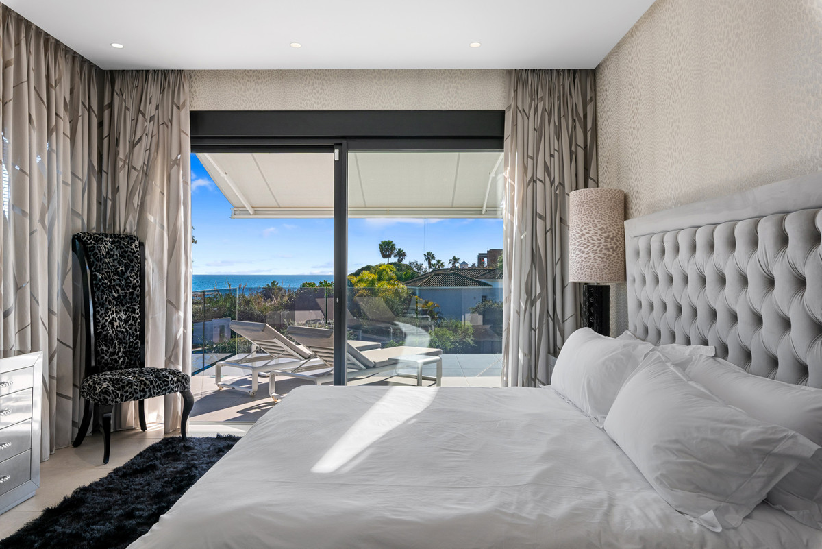 4-slaapkamer villa in Los Monteros in Los Monteros - foto 7