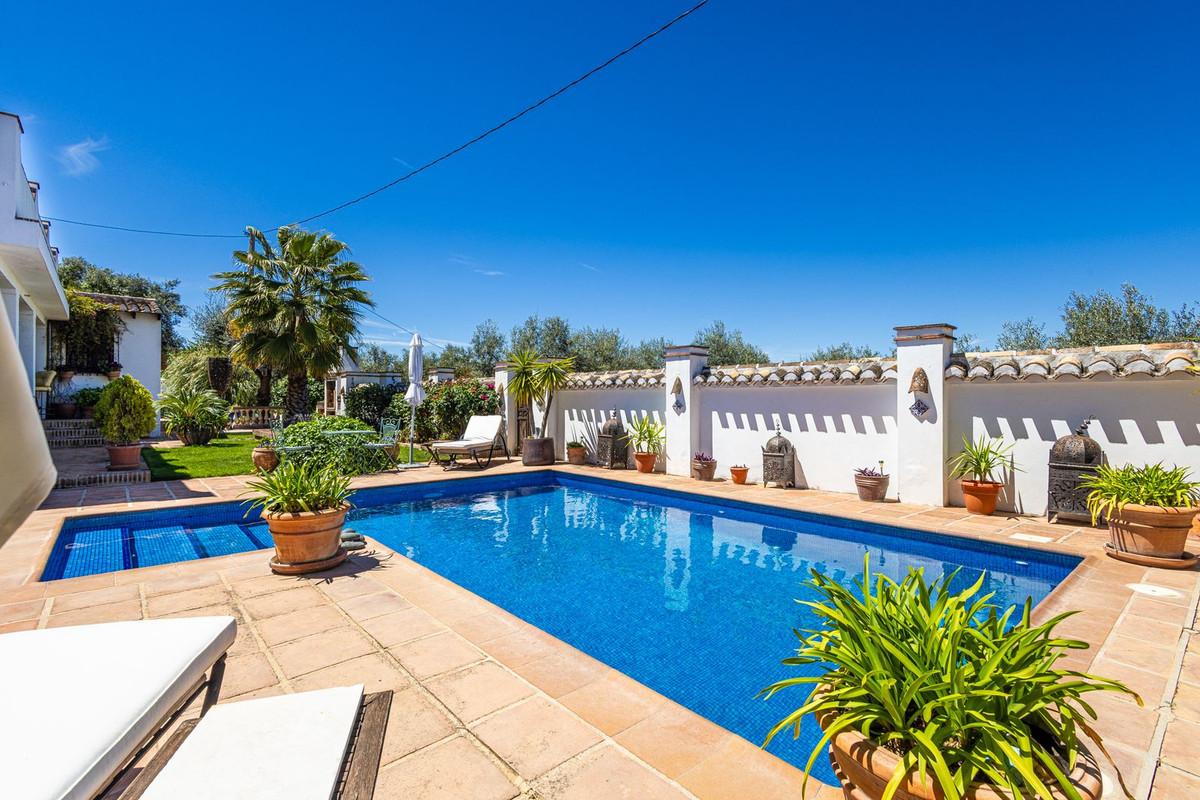 8-slaapkamerwoning in Villanueva del Trabuco in Villanueva del Trabuco - foto 4