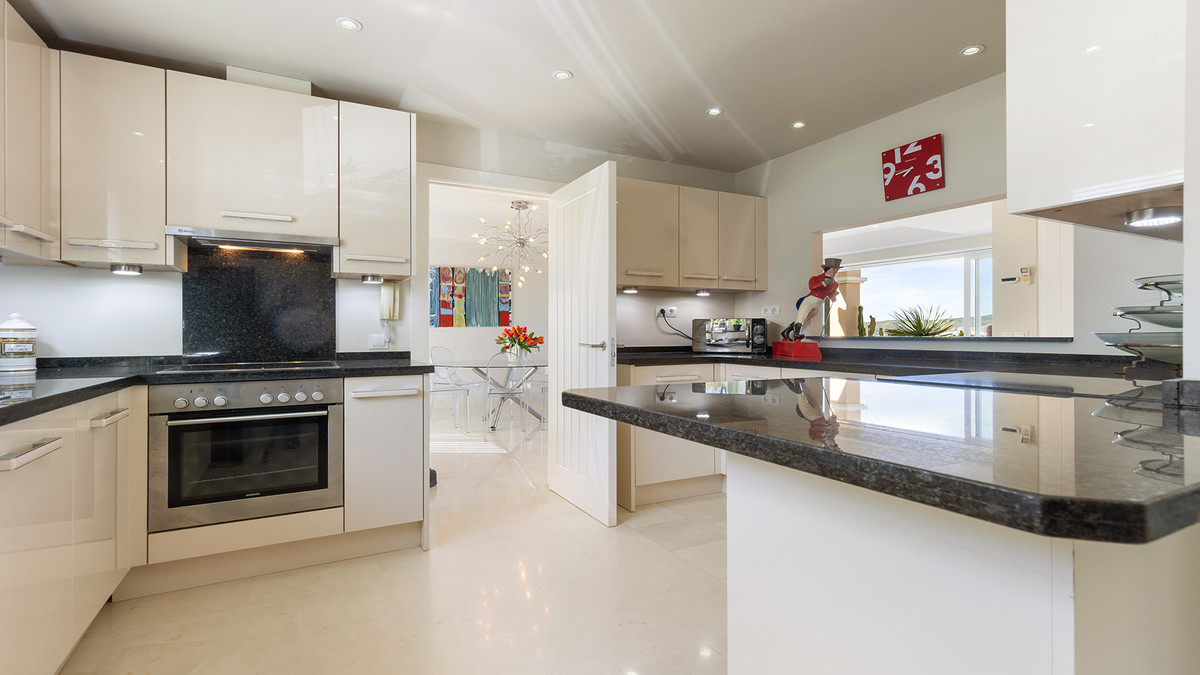 Drie-slaapkamer penthouse in Doña Julia in Doña Julia - foto 4