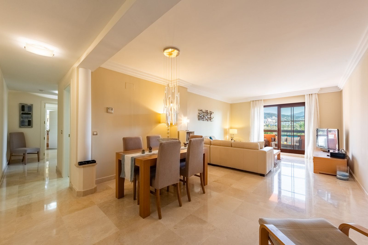 Drie-slaapkamer appartement in Gazules del Sol, Benahavís in Benahavís - foto 2