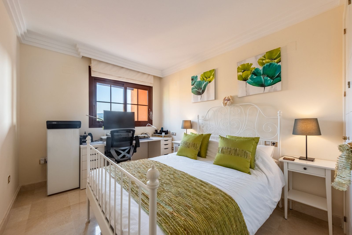 Drie-slaapkamer appartement in Gazules del Sol, Benahavís in Benahavís - foto 7