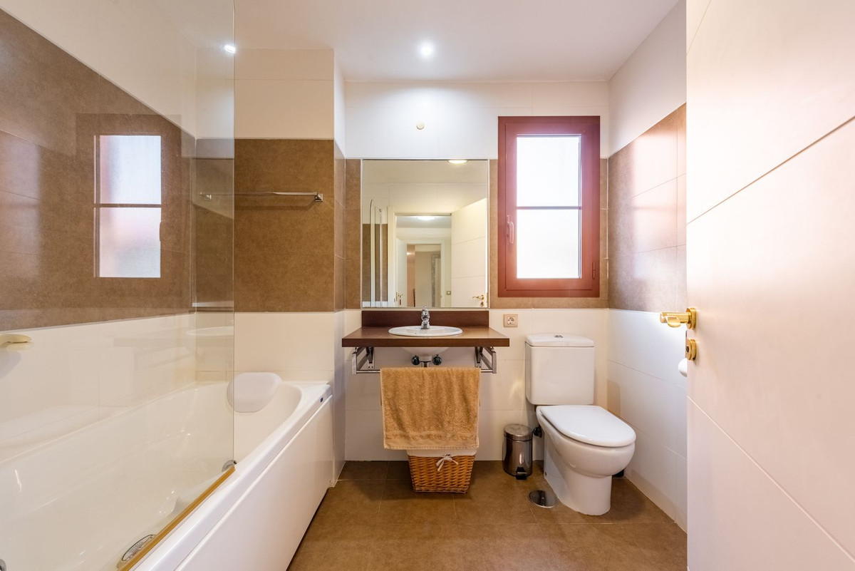 Drie-slaapkamer appartement in Gazules del Sol, Benahavís in Benahavís - foto 10