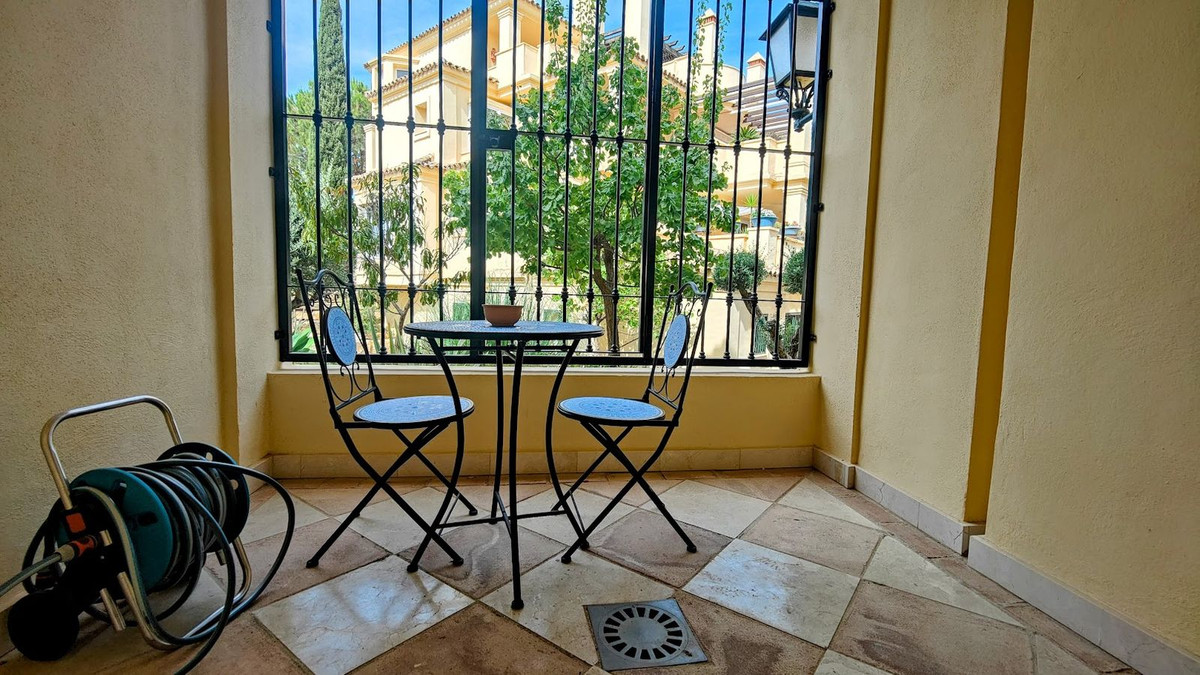 Drie-slaapkamer appartement in Majestic Hills, Casares in Casares - foto 14