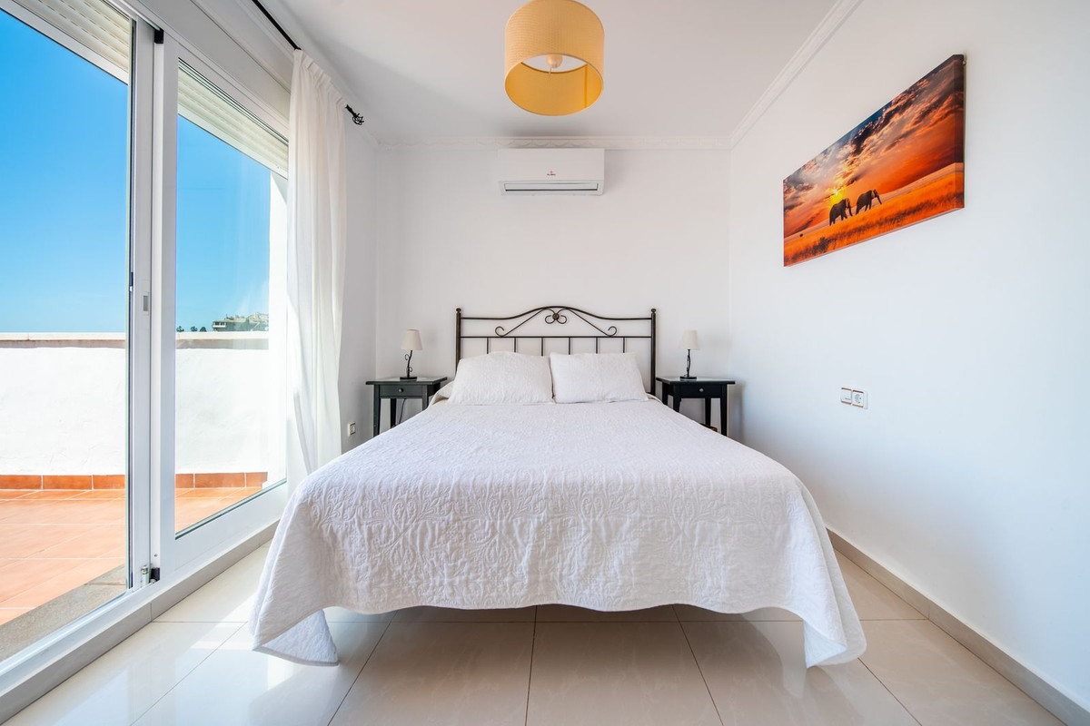4-slaapkamer villa met zeezicht in Torreblanca, Fuengirola in Torreblanca - foto 16