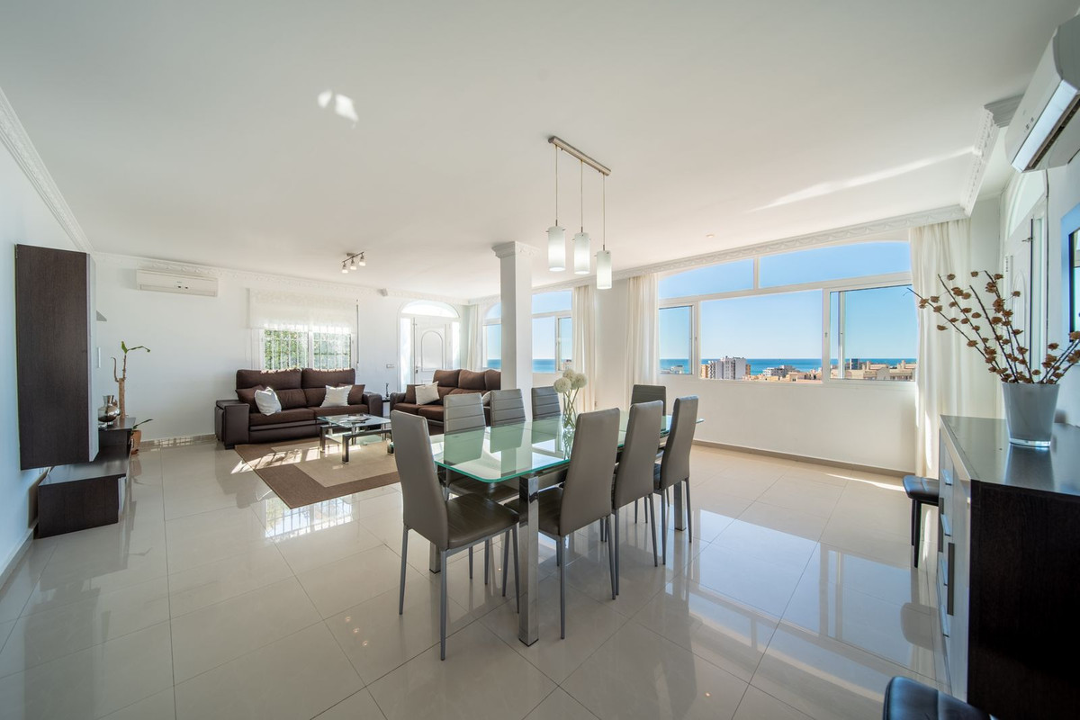 4-slaapkamer villa met zeezicht in Torreblanca, Fuengirola in Torreblanca - foto 3