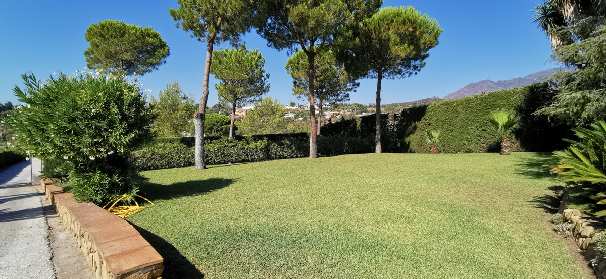 Villa met 5 slaapkamers in Estepona in Estepona - foto 13