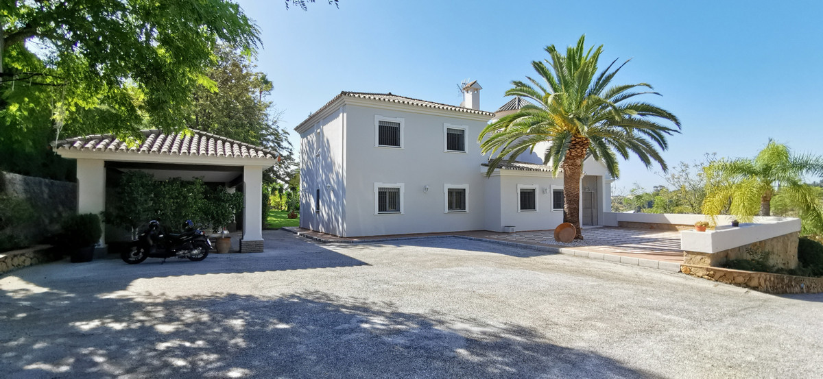 Villa met 5 slaapkamers in Estepona in Estepona - foto 7