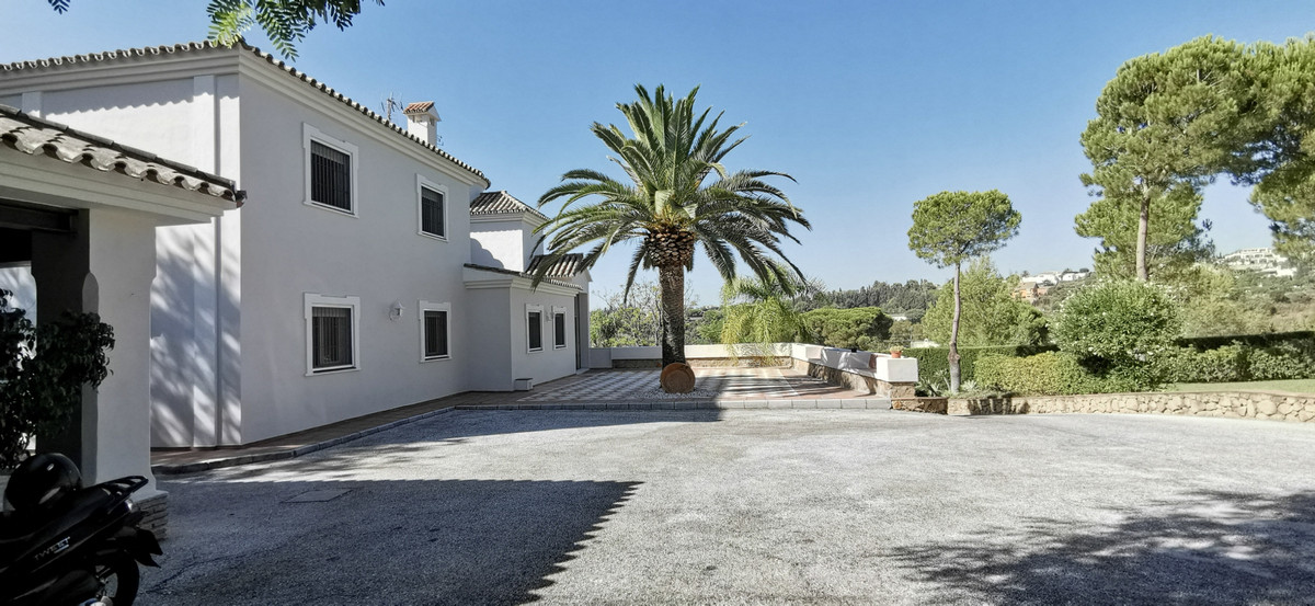 Villa met 5 slaapkamers in Estepona in Estepona - foto 8