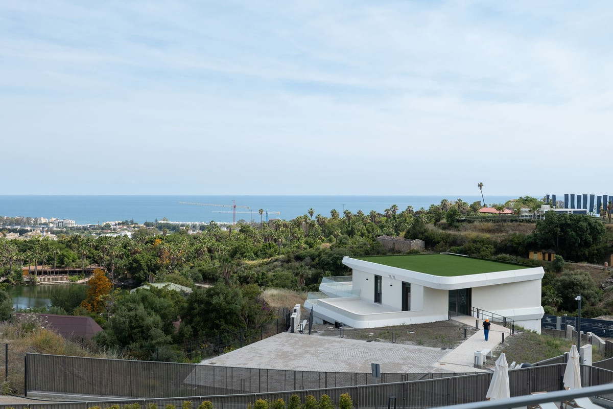 Twee-slaapkamer duplex in Libella, Estepona in Selwo - foto 14
