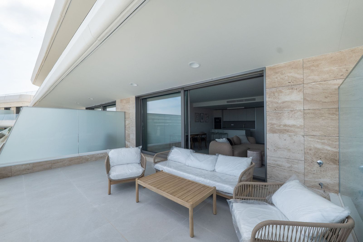 Twee-slaapkamer duplex in Libella, Estepona in Selwo - foto 20