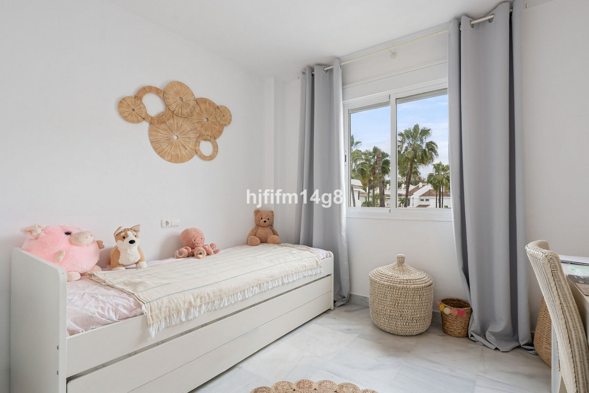 4-slaapkamer tussenwoning in Nueva Andalucía in Nueva Andalucía - foto 14