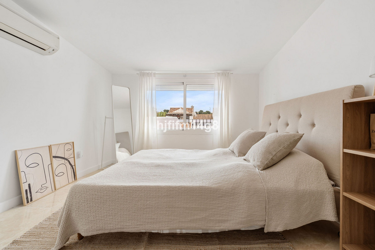 4-slaapkamer tussenwoning in Nueva Andalucía in Nueva Andalucía - foto 17