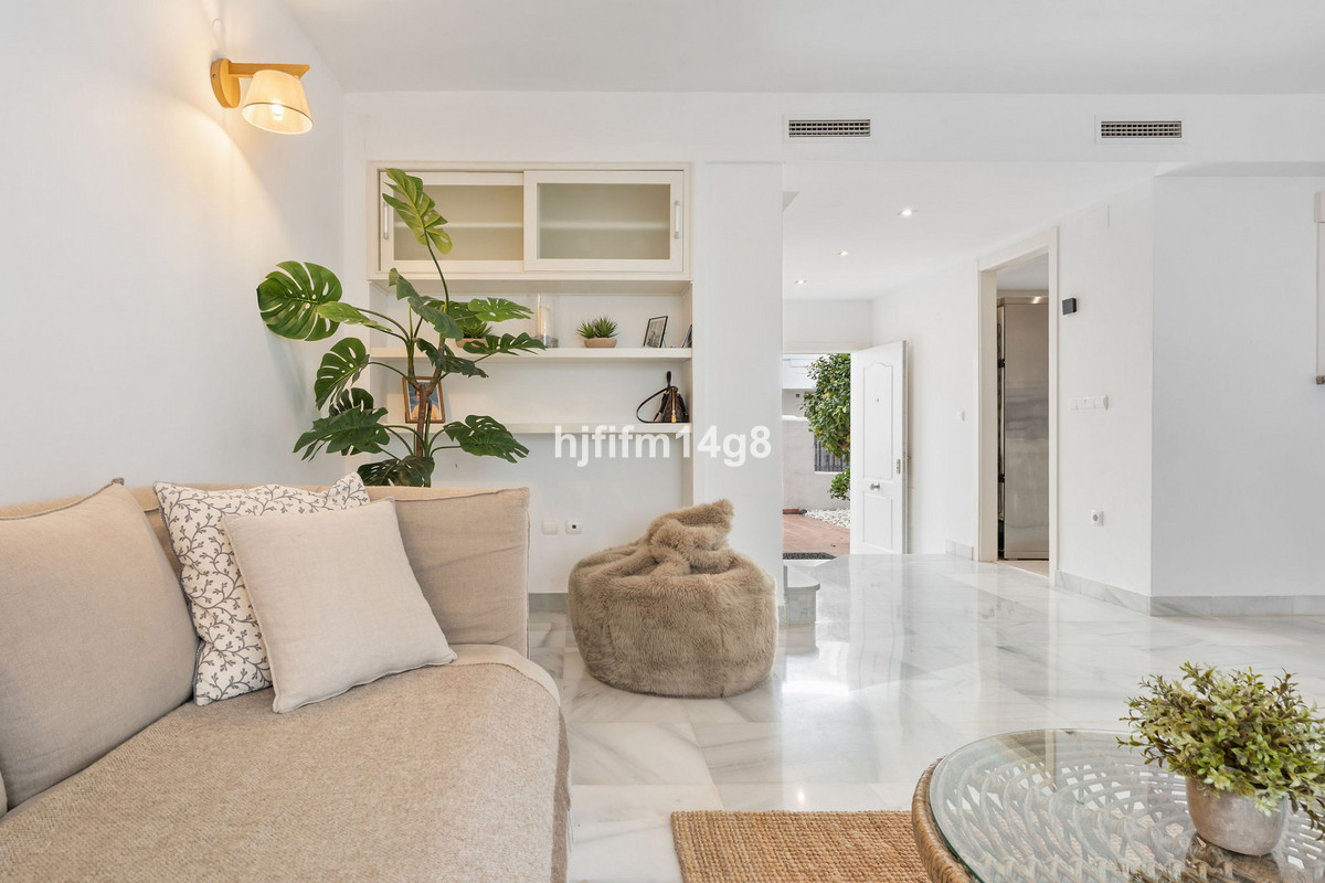 4-slaapkamer tussenwoning in Nueva Andalucía in Nueva Andalucía - foto 8
