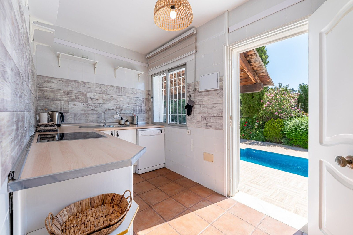 Vrijstaande villa met 3 slaapkamers in La Capellanía, Benalmádena in La Capellania - foto 15