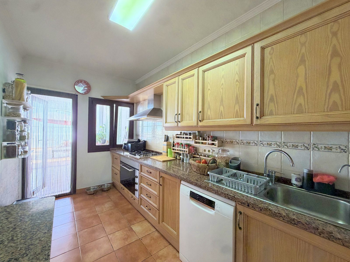 Drie-slaapkamerwoning in Benahavís met terras en privégarage in Benahavís - foto 13