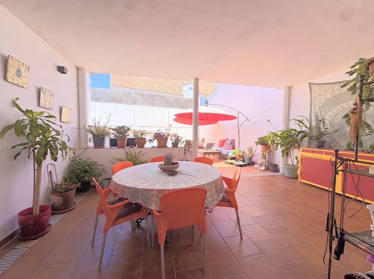 Drie-slaapkamerwoning in Benahavís met terras en privégarage in Benahavís - foto 5
