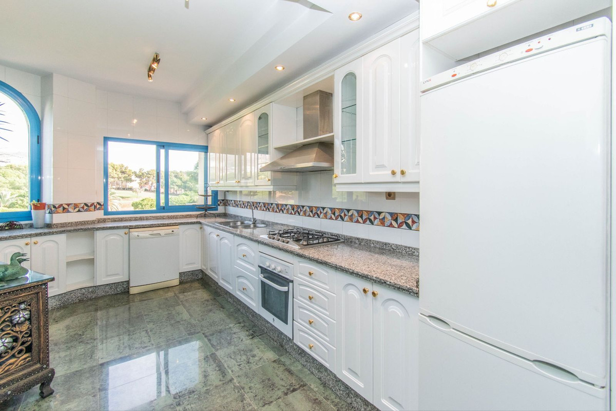 Penthouse met 5 slaapkamers in Torrequebrada in Torrequebrada - foto 12