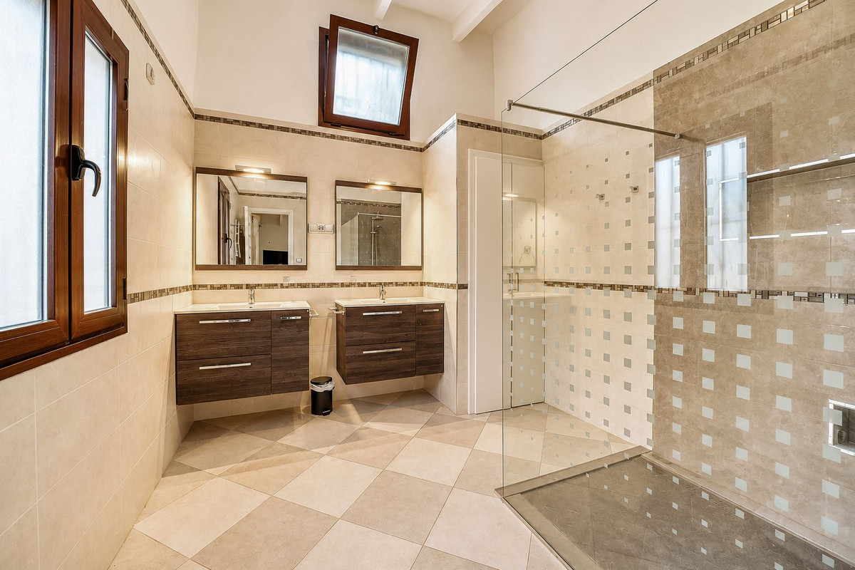2-slaapkamerwoning met zwembad in Alhaurín El Grande in Alhaurín el Grande - foto 12