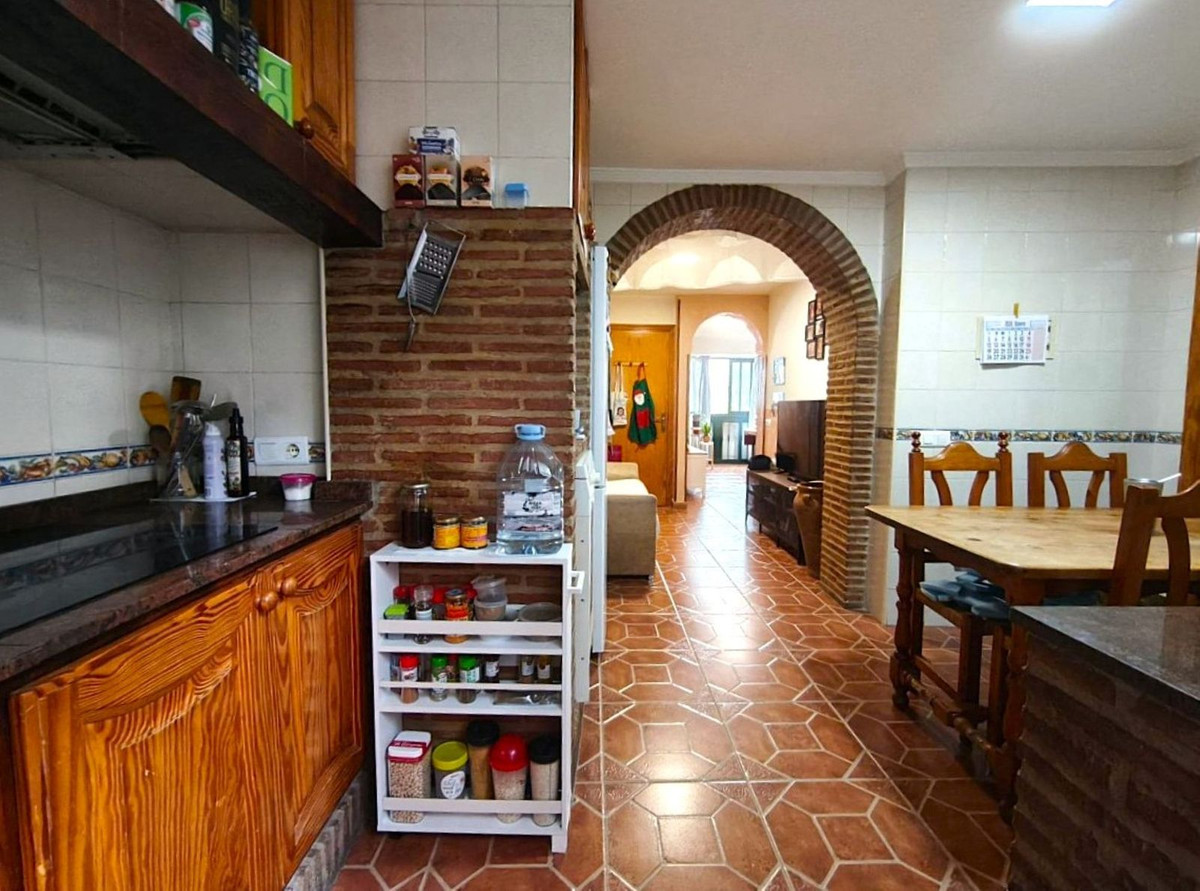 Drie-slaapkamer appartement in Estepona in Estepona - foto 6