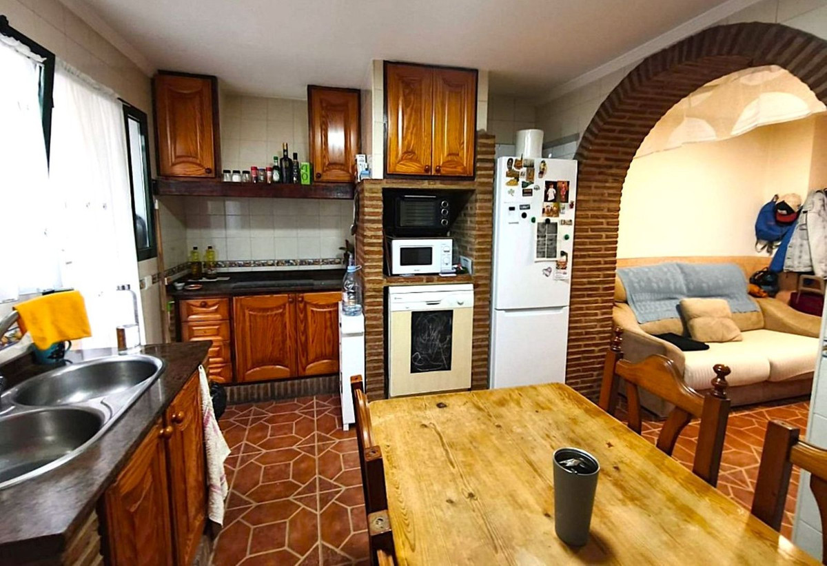 Drie-slaapkamer appartement in Estepona in Estepona - foto 7
