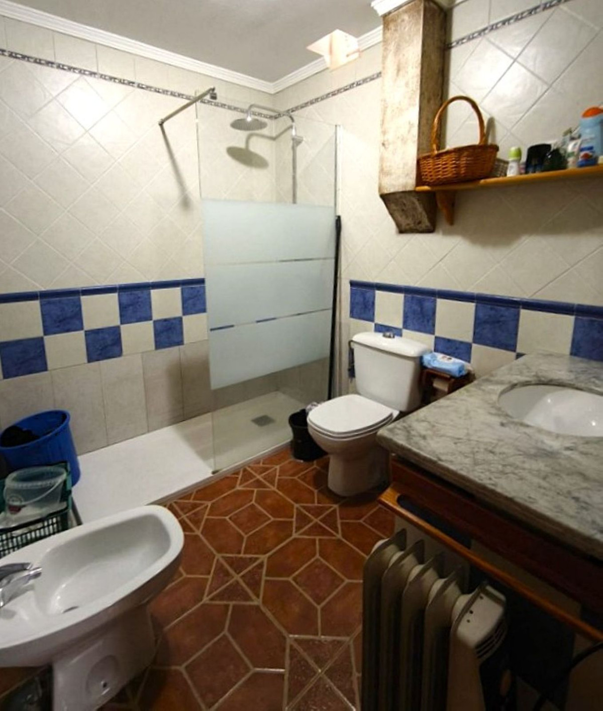 Drie-slaapkamer appartement in Estepona in Estepona - foto 10