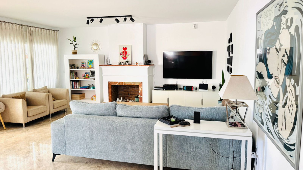 Drie-slaapkamer duplex-appartement in Marbella in Marbella - foto 6