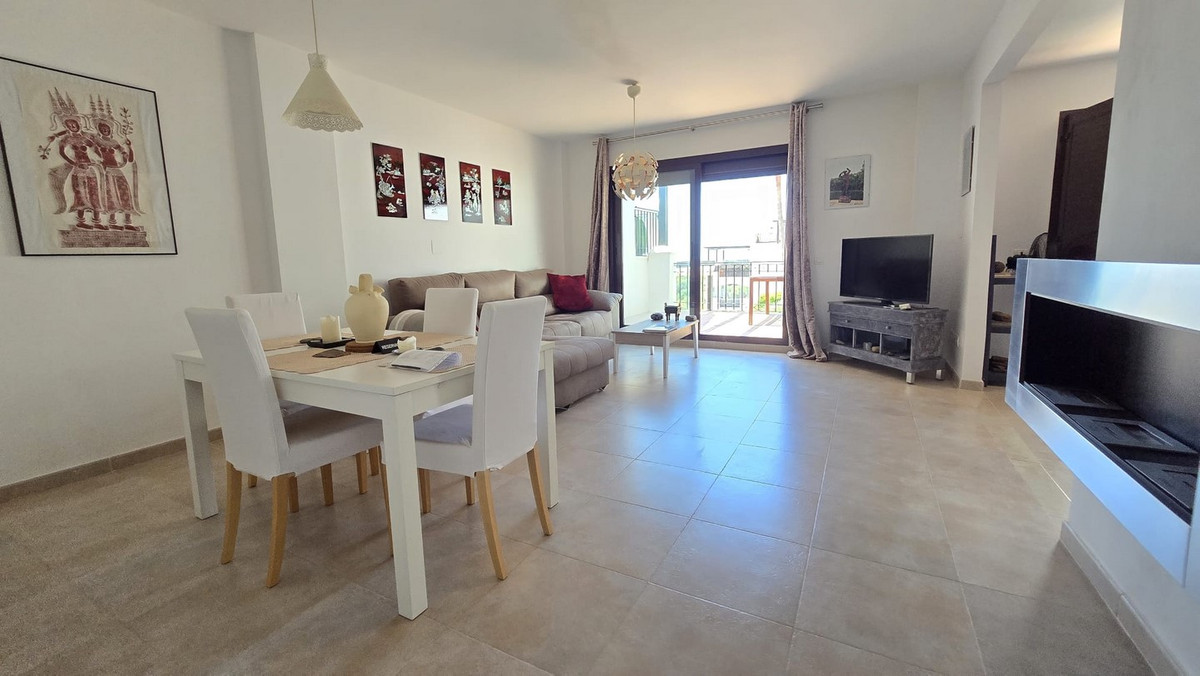 Drie-slaapkamer duplex penthouse in Marbella in Marbella - foto 3
