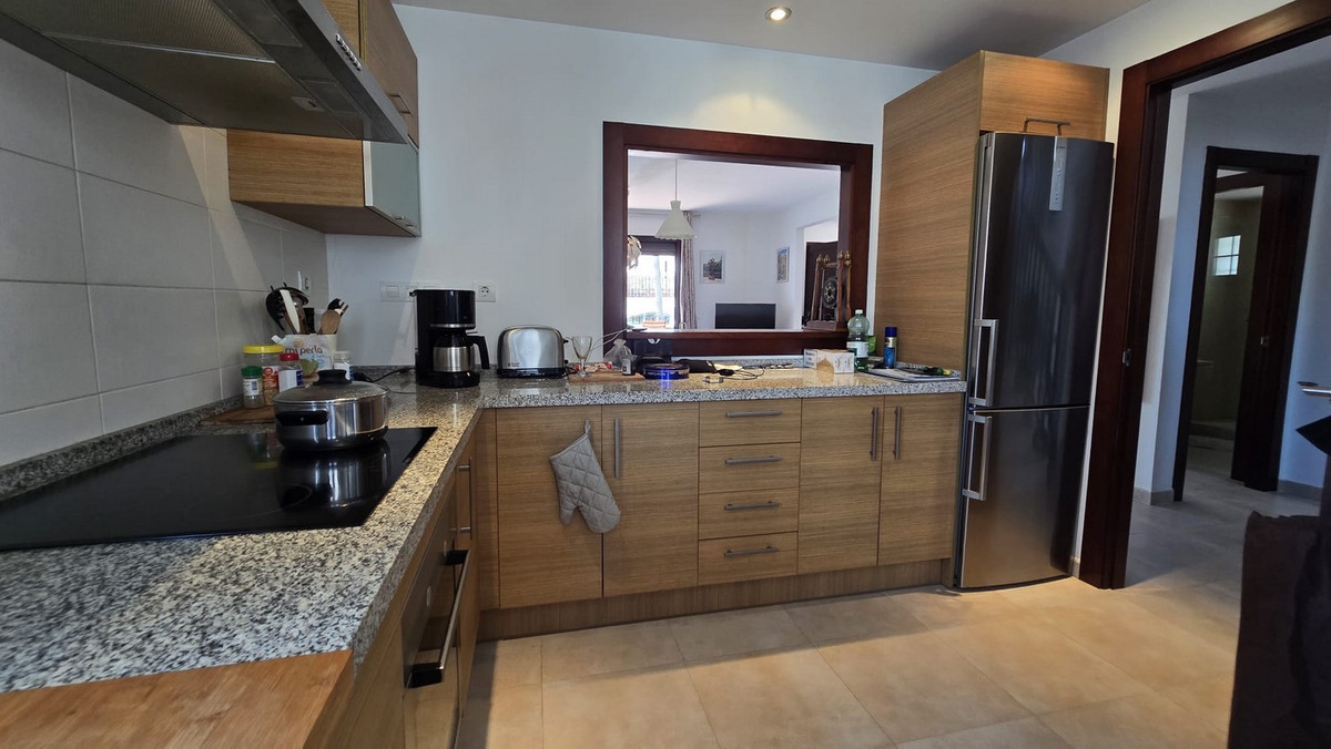 Drie-slaapkamer duplex penthouse in Marbella in Marbella - foto 5
