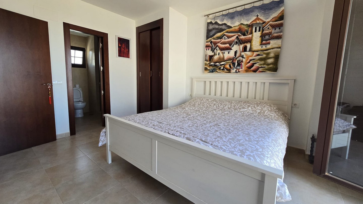 Drie-slaapkamer duplex penthouse in Marbella in Marbella - foto 10