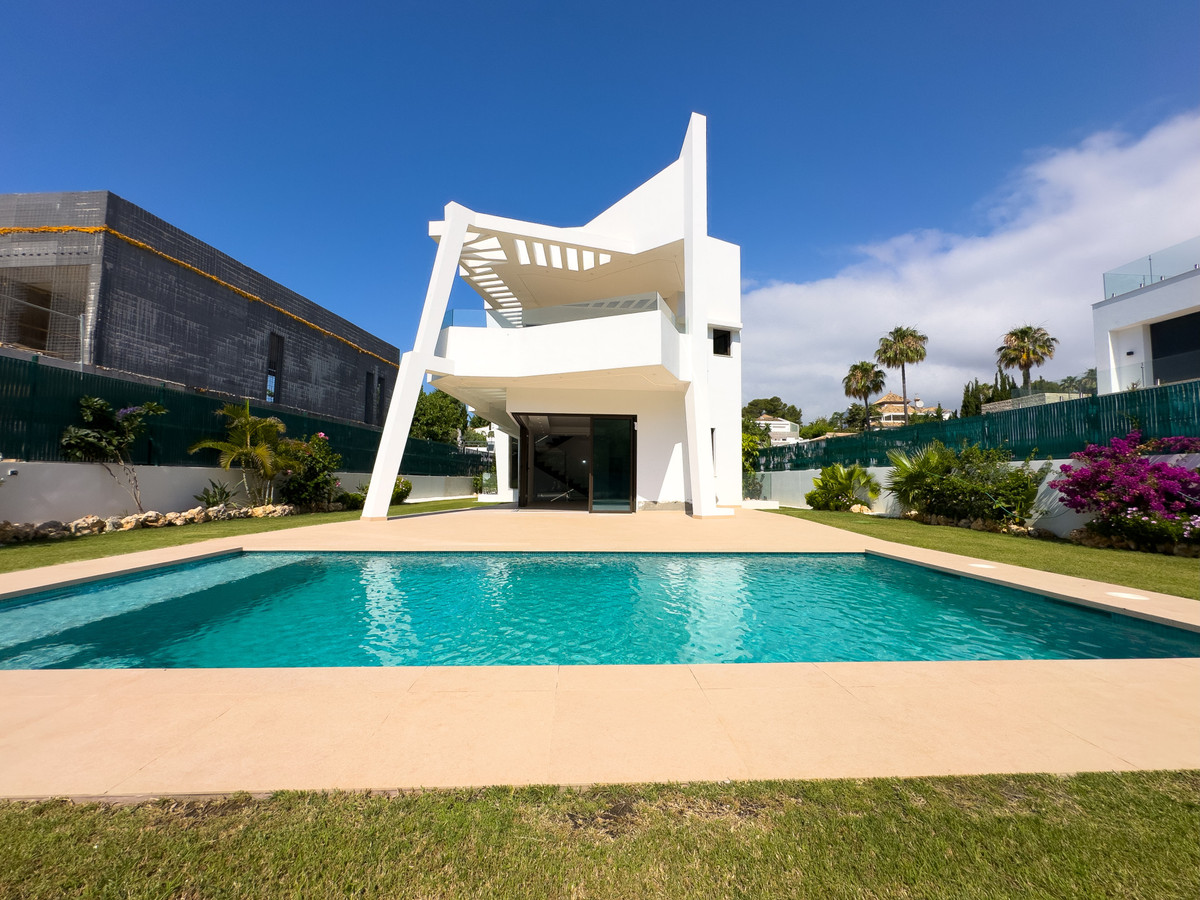 4-slaapkamer villa in Estepona in Estepona - foto 2