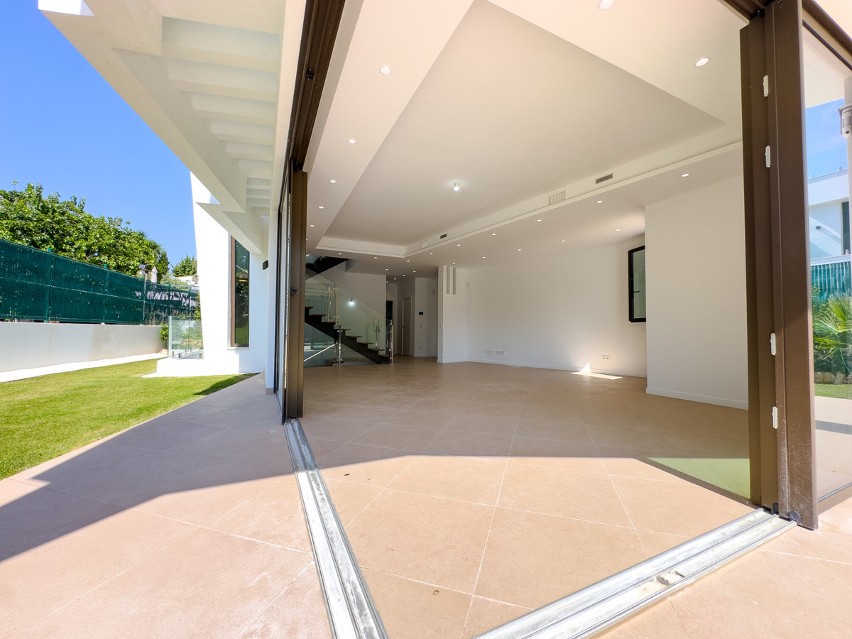 4-slaapkamer villa in Estepona in Estepona - foto 6