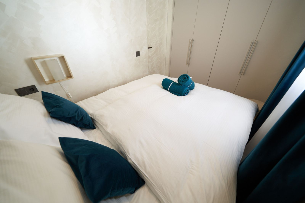 Gerenoveerd 2-slaapkamerappartement in Marbella – toeristische licentie inbegrepen in Marbella - foto 20