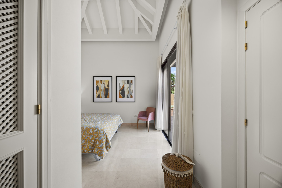 3-slaapkamer duplex penthouse aan het strand in San Pedro de Alcántara in San Pedro de Alcántara - foto 15