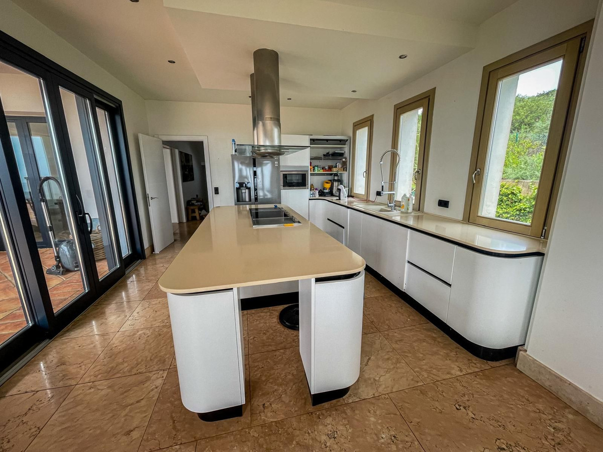 Vijf-slaapkamer villa in Sotogrande in Sotogrande - foto 15