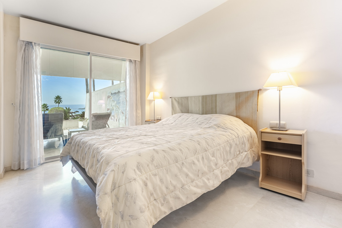 3-slaapkamer appartement aan het strand in Estepona in Estepona - foto 17