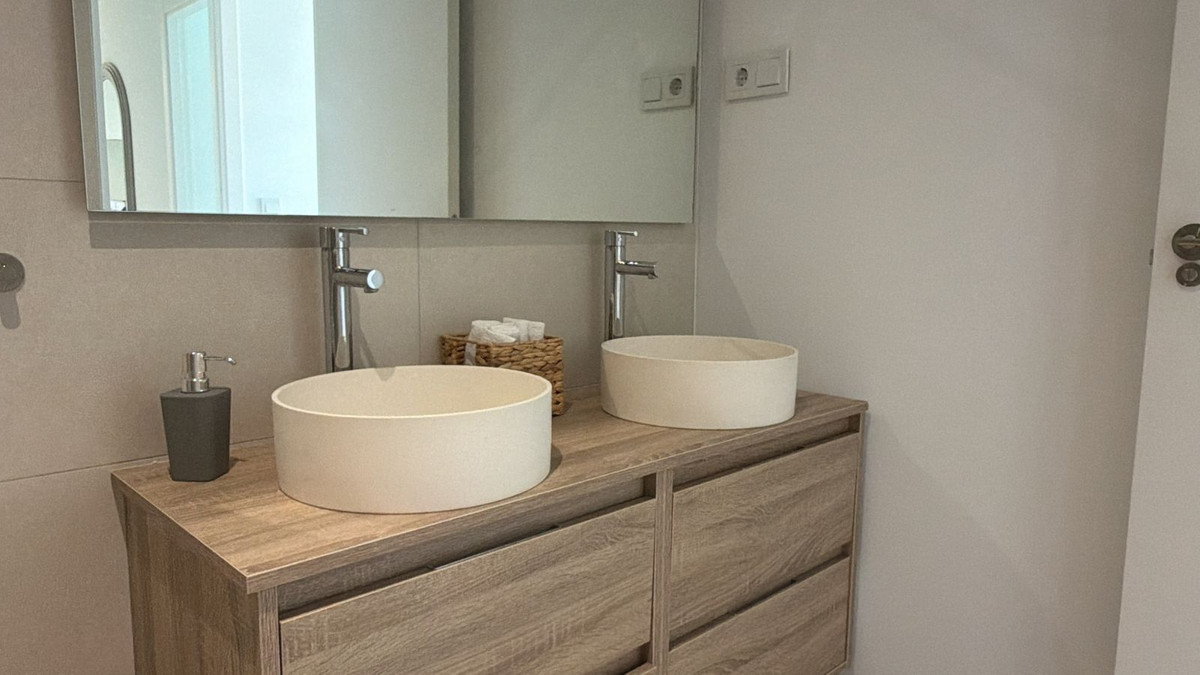 2-slaapkamerappartement in Fuengirola met grote privé-tuin in Fuengirola - foto 17