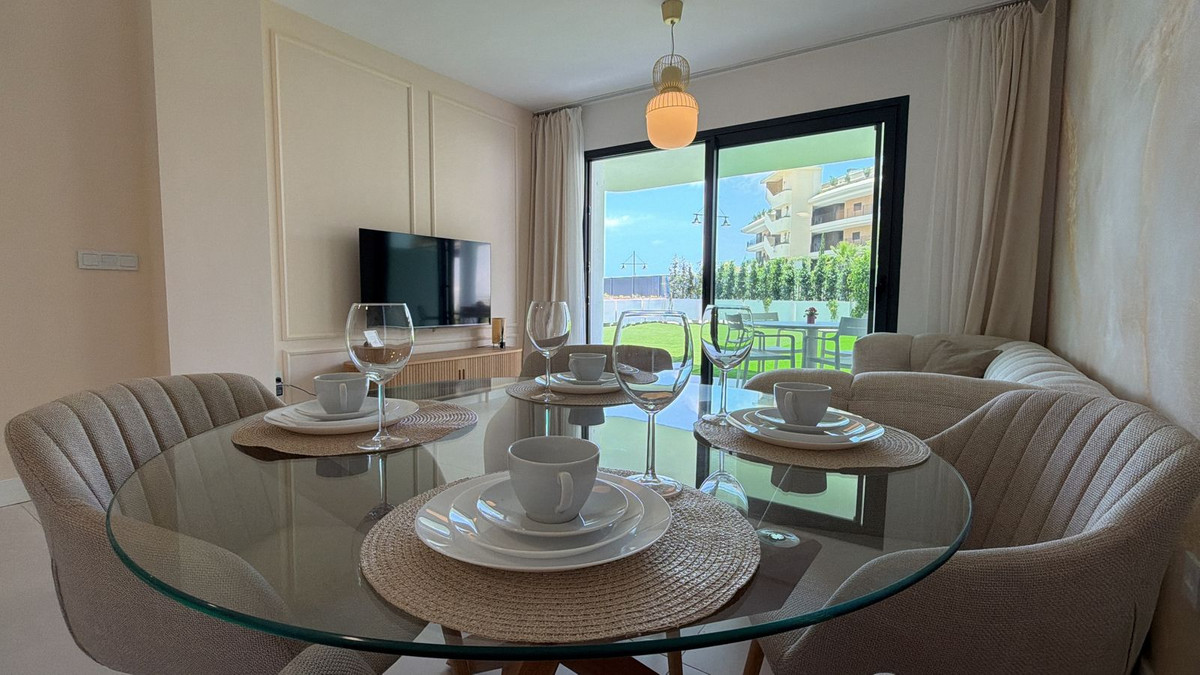 2-slaapkamerappartement in Fuengirola met grote privé-tuin in Fuengirola - foto 3