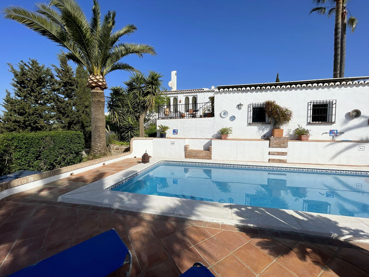 Finca-Cortijo met 5 slaapkamers in Villanueva de la Concepción in Villanueva De La Concepcion - foto 3
