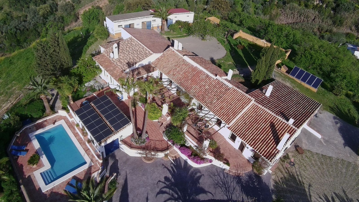 Finca-Cortijo met 5 slaapkamers in Villanueva de la Concepción in Villanueva De La Concepcion - foto 4