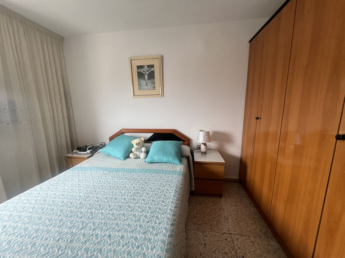 Topverdiepingsappartement met zeezicht in Málaga – 3 slaapkamers in Málaga - foto 16