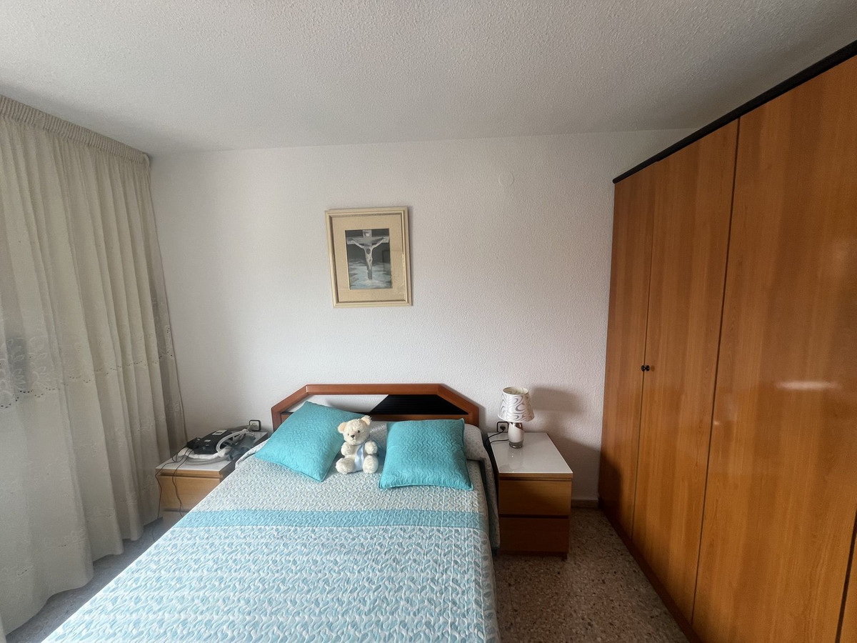 Topverdiepingsappartement met zeezicht in Málaga – 3 slaapkamers in Málaga - foto 17