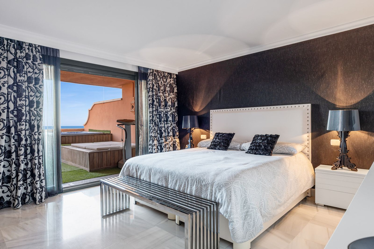 Panoramisch zeezicht duplex penthouse in Monte Halcones in Monte Halcones - foto 9
