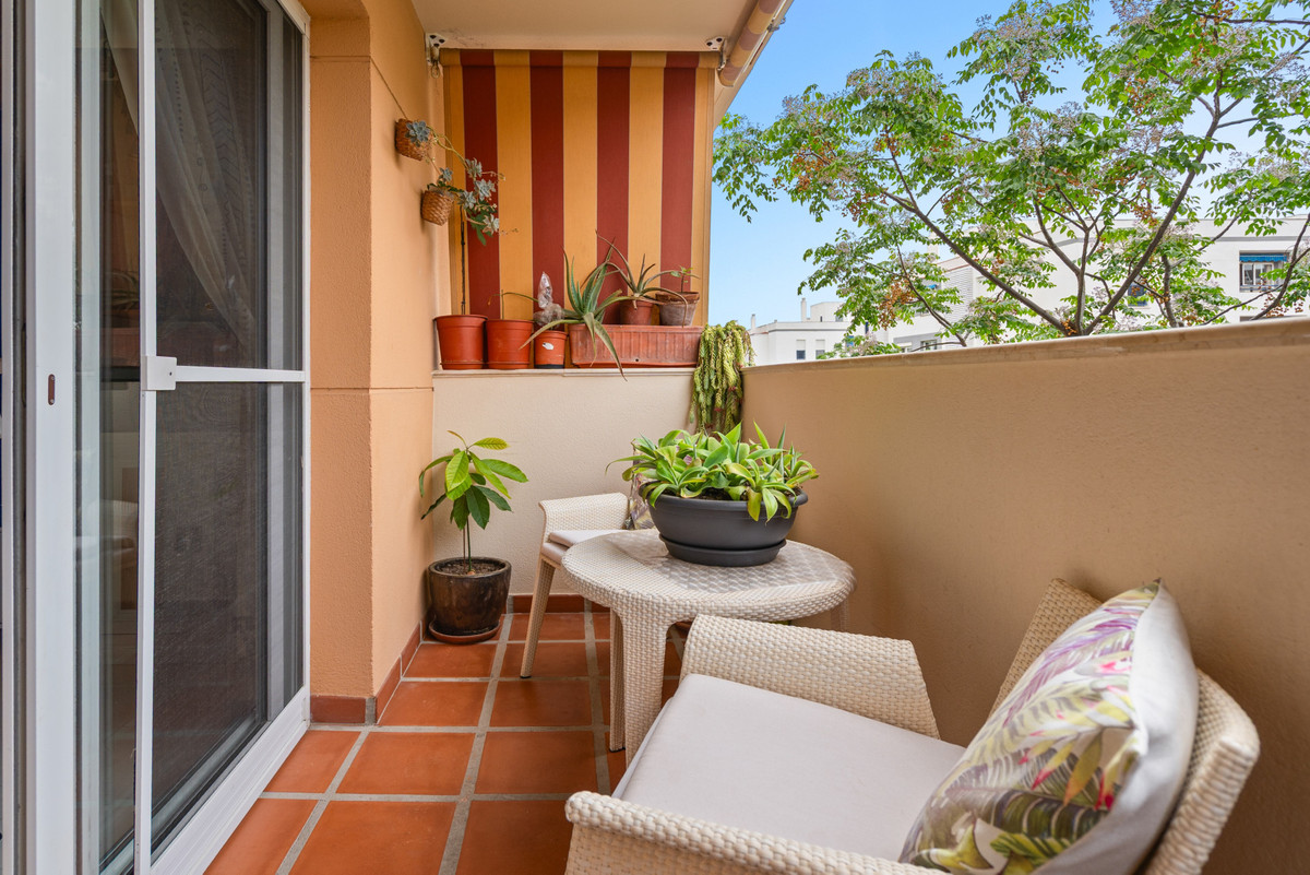 Appartement met drie slaapkamers in Estepona in Estepona - foto 2