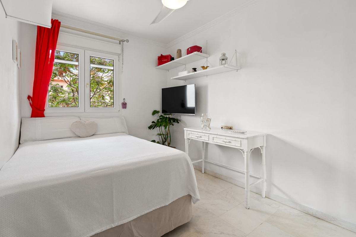 Appartement met drie slaapkamers in Estepona in Estepona - foto 11
