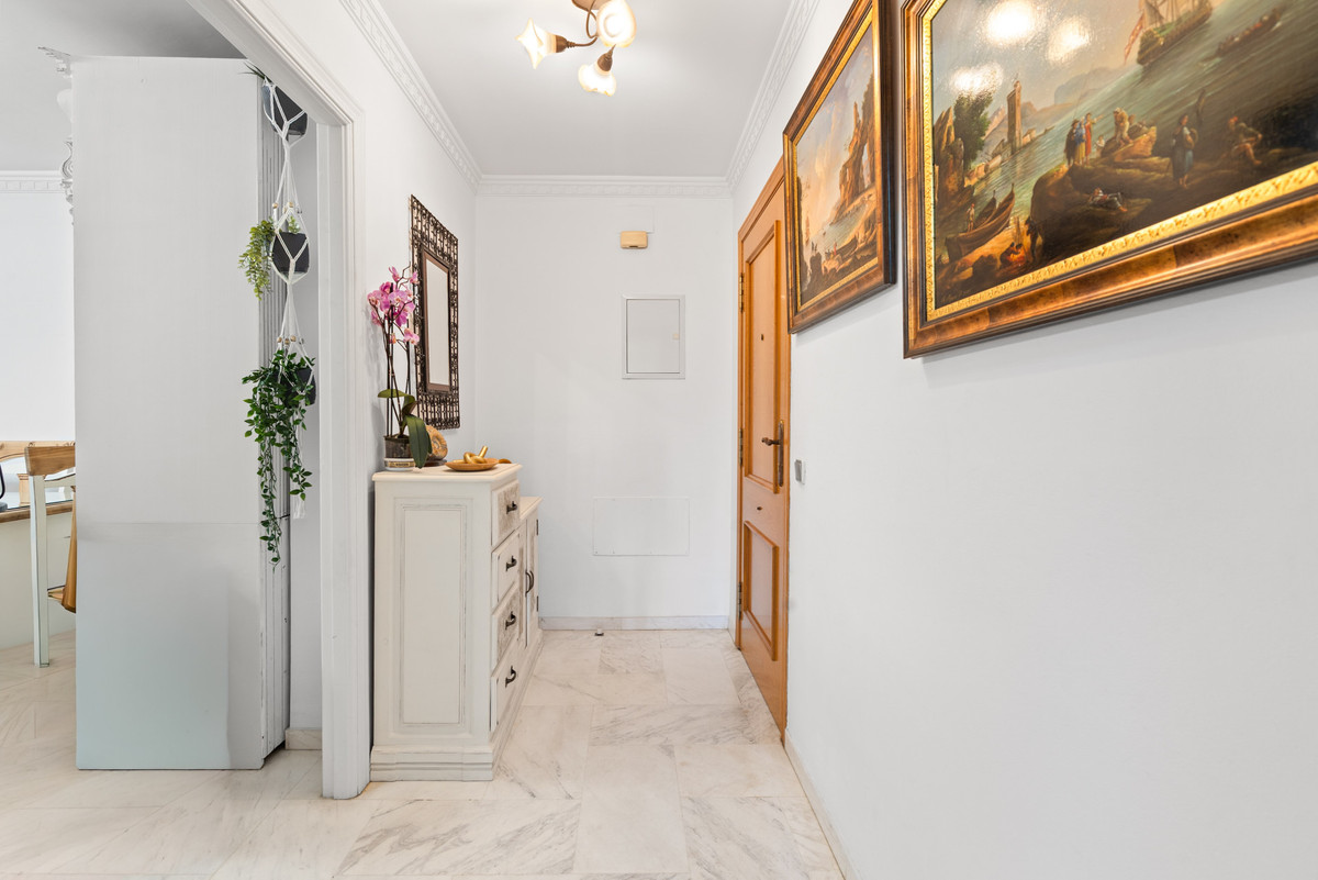 Appartement met drie slaapkamers in Estepona in Estepona - foto 4