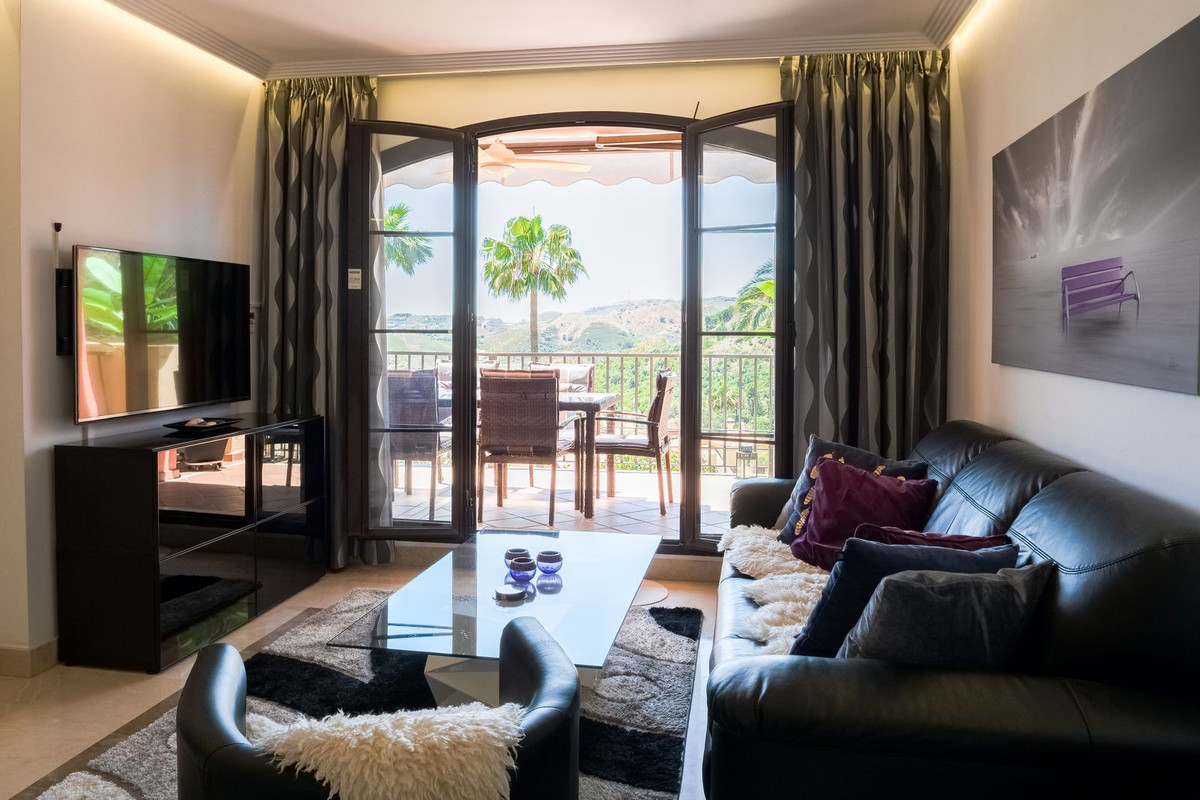 Drie-slaapkamer appartement in La Finca, Los Arqueros in Los Arqueros - foto 5