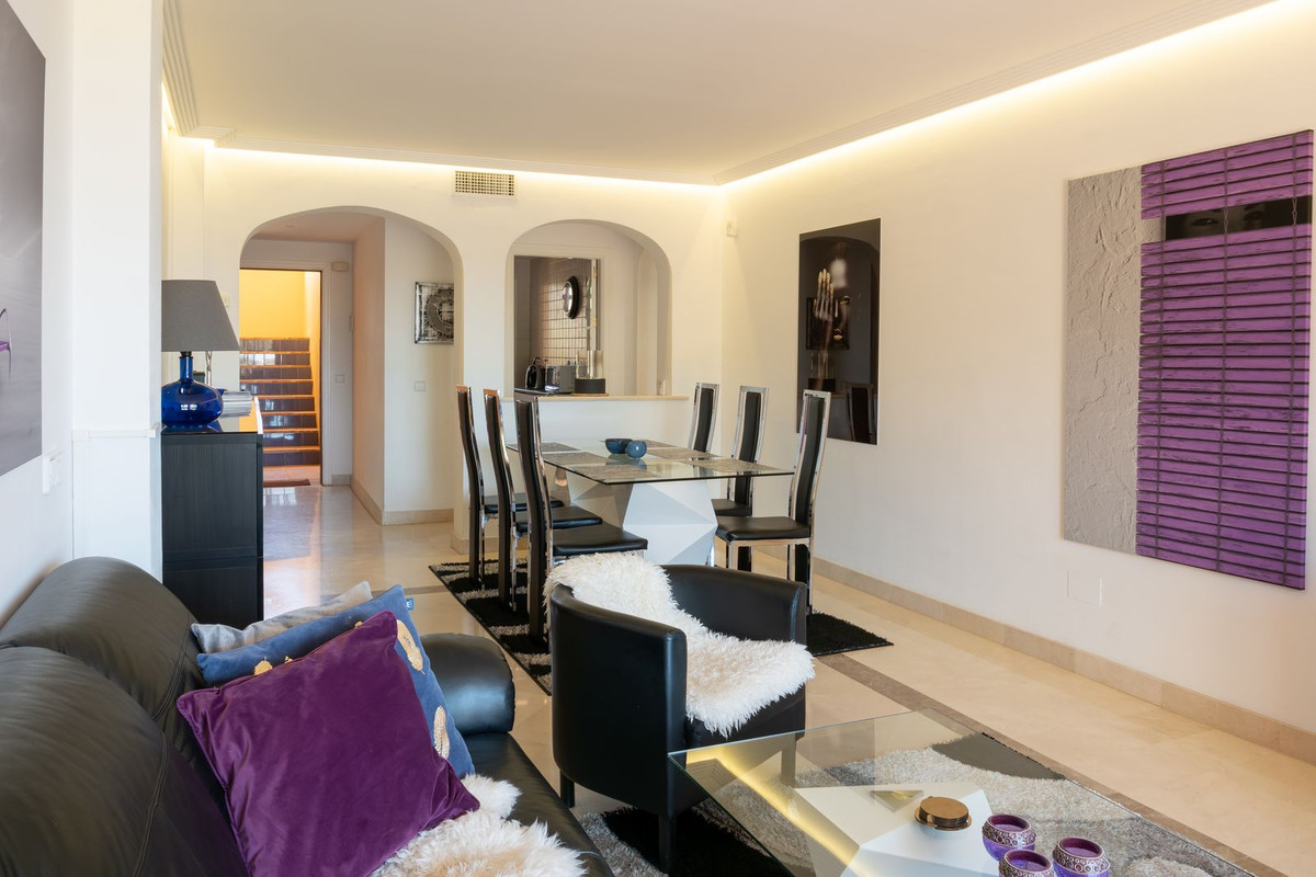 Drie-slaapkamer appartement in La Finca, Los Arqueros in Los Arqueros - foto 8