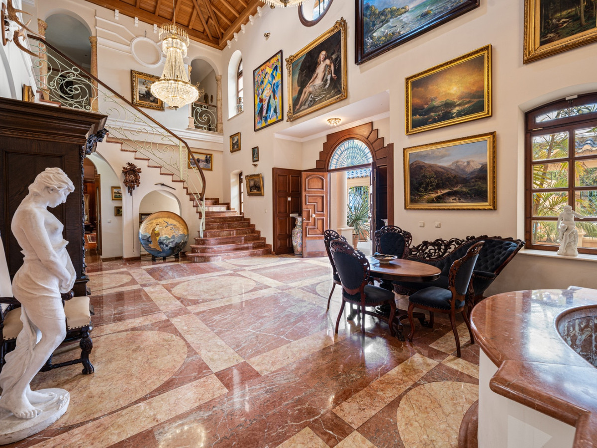 Aloha Palace — 6-slaapkamer villa in Nueva Andalucía in Nueva Andalucía - foto 2
