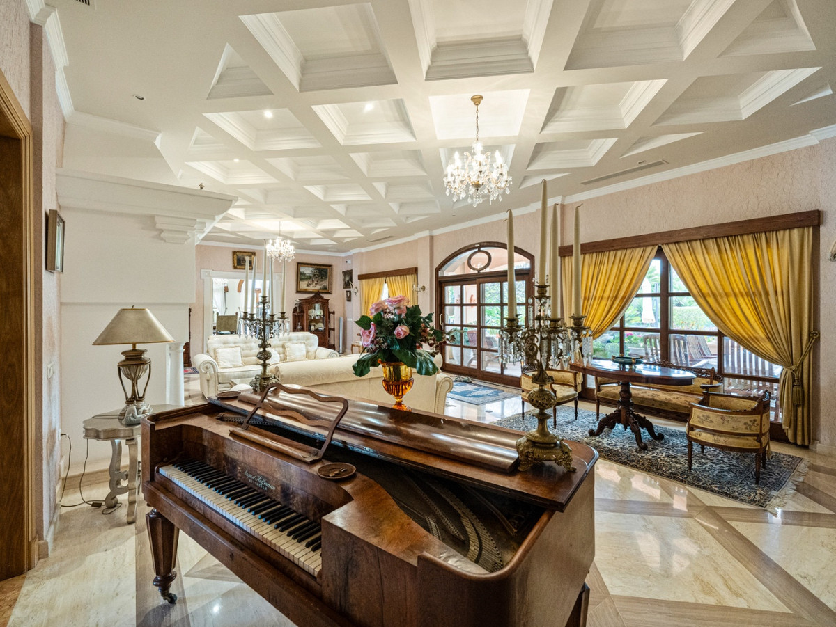 Aloha Palace — 6-slaapkamer villa in Nueva Andalucía in Nueva Andalucía - foto 13
