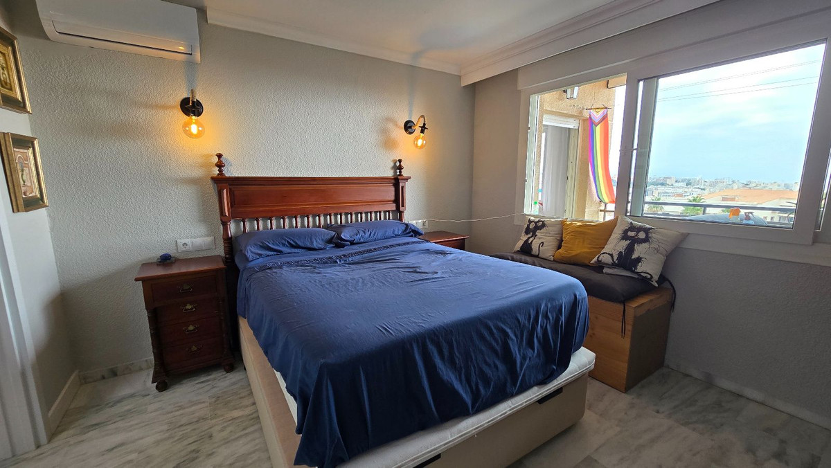 Appartement met zeezicht en directe strandtoegang in Benalmádena met 1 slaapkamer in Benalmadena - foto 6